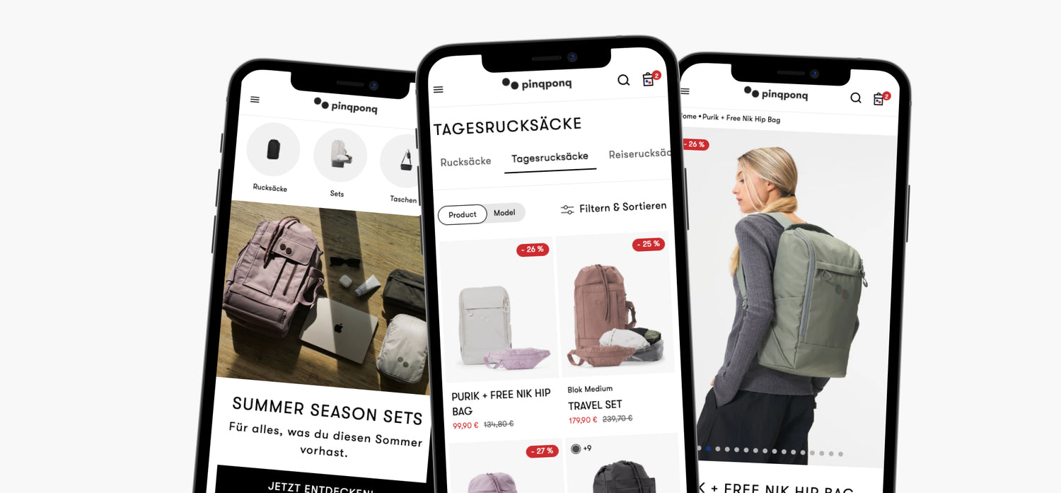 drei Smartphones mit pinqponq Webseite Rucksacksets Tagesrucksäcke und Frau mit grünem Rucksack